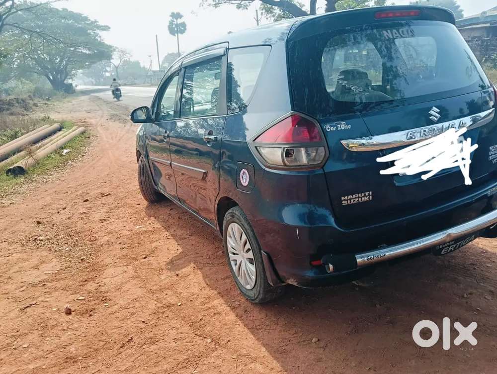 Maruti Suzuki Ertiga 2016 Diesel 100000 Km Driven