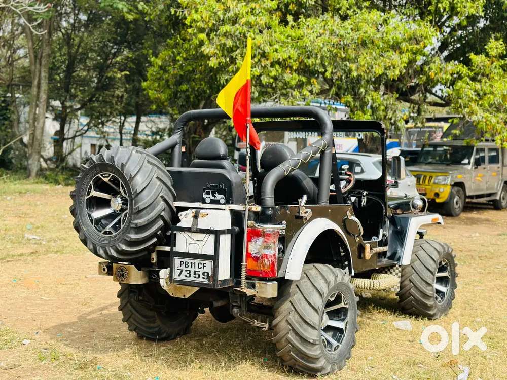 Mahindra Jeep