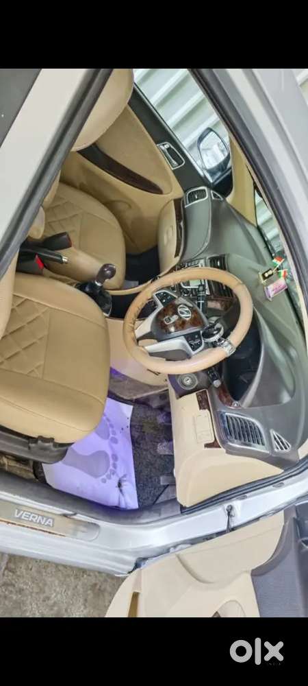 Hyundai Verna 1.6 Sx 2011