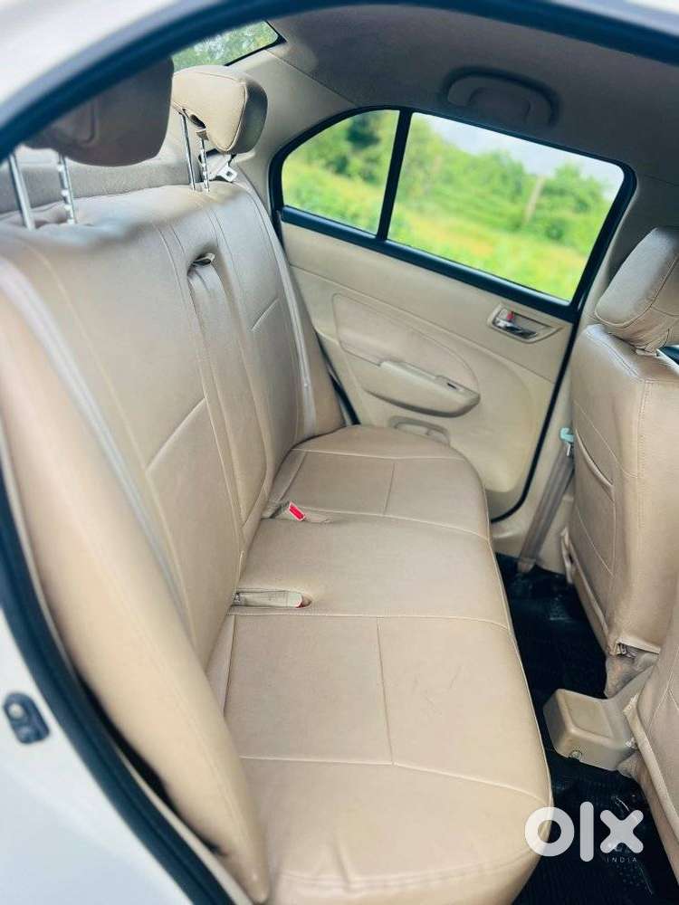 Maruti Suzuki Swift Dzire 1.2 Vxi Bsiv, 2014, Petrol