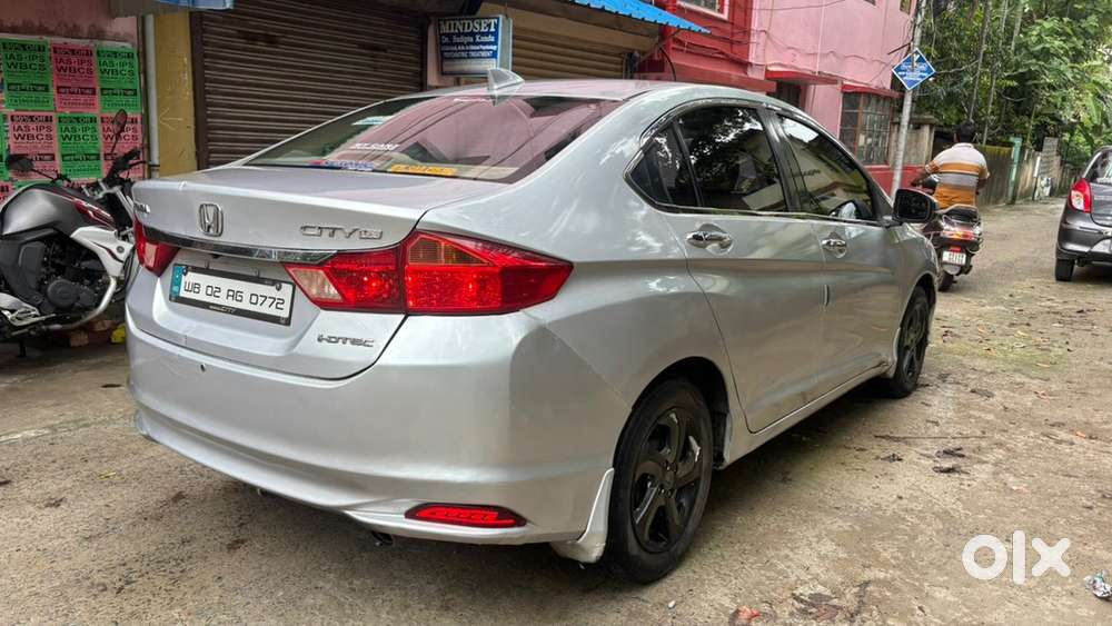 Honda City With Sun Roof Diesel 2014