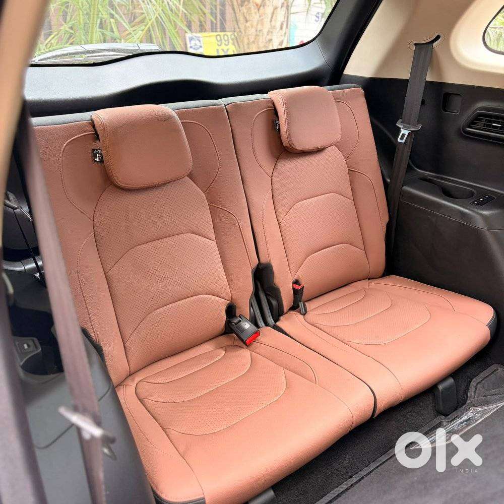 Mg Hector Plus Sharp Pro 1.5 Turbo Petrol Cvt 7 Str, 2024, Petrol