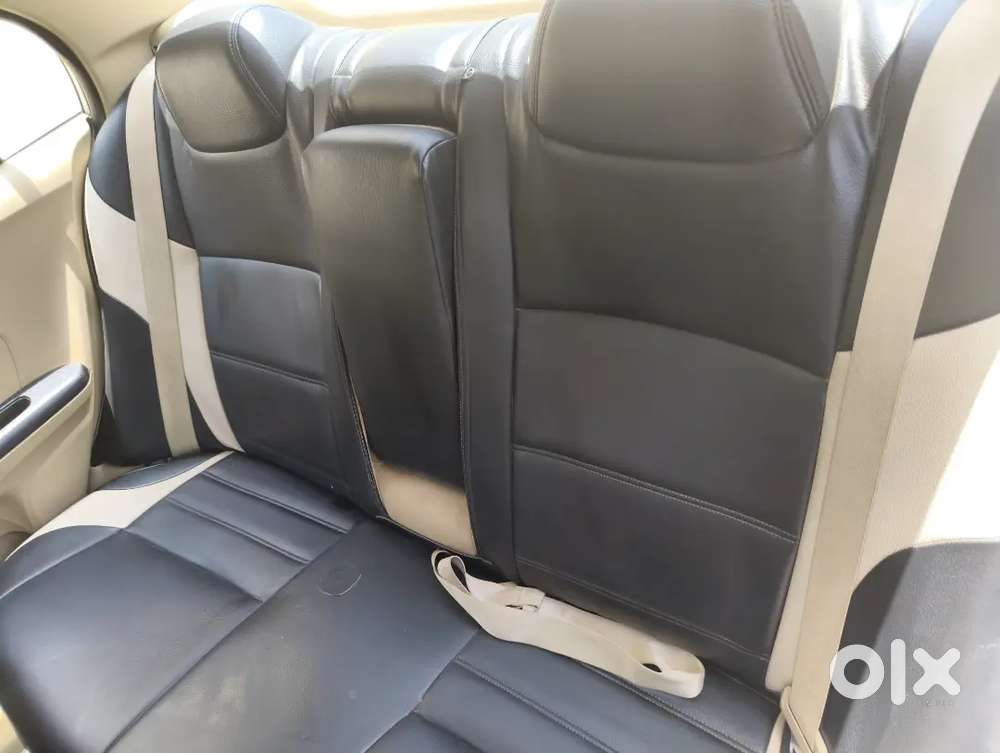 Honda Amaze 1.2 Petrol 2015