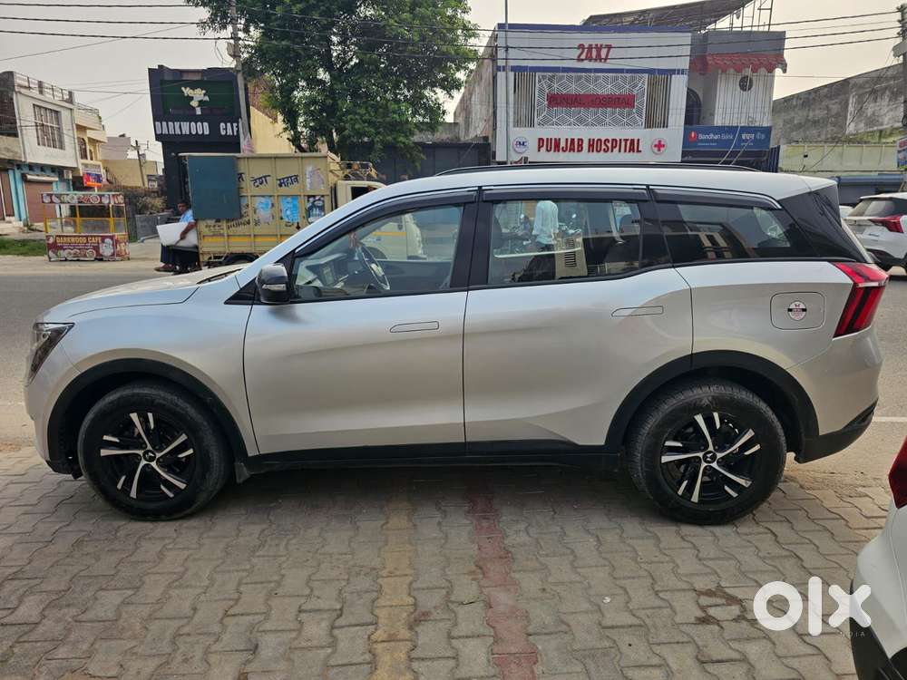 Mahindra Xuv700 Mx Diesel Mt 5 Str (e), 2024, Diesel