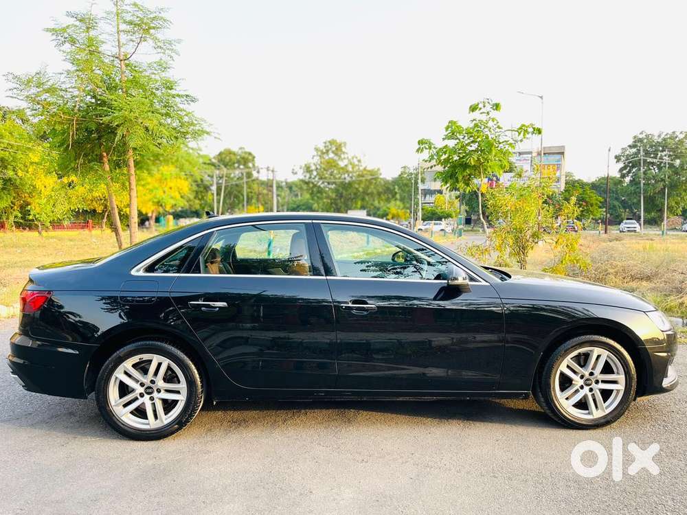 Audi A4 35 Tfsi Premium + Sunroof, 2022, Petrol