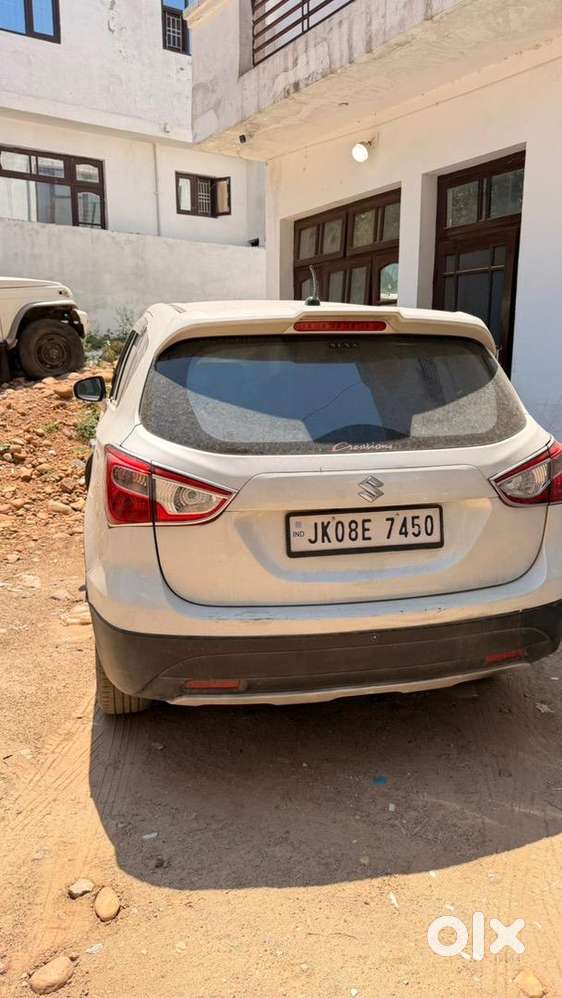 Maruti Suzuki S-cross 2016 Diesel Good Condition
