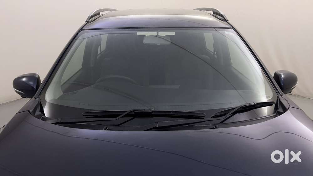 Maruti Suzuki Xl6 1.5 Alpha Plus Mt, 2022, Petrol