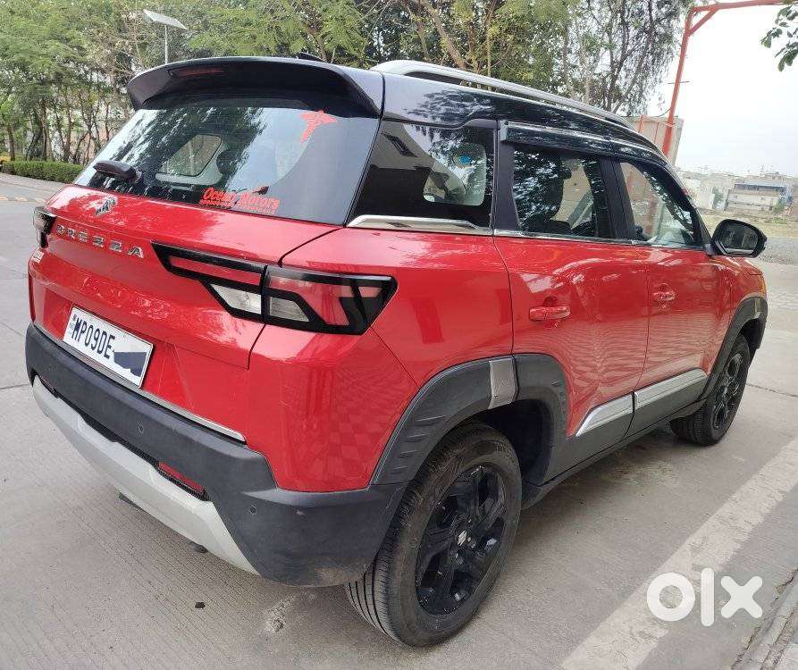 Maruti Suzuki Brezza 1.5 Zxi Smart Hybrid, 2023, Petrol