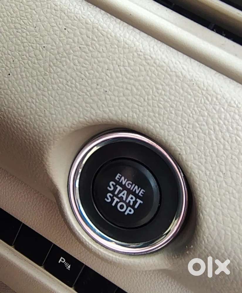 Maruti Suzuki Dzire 1.2 Zxi Amt, 2017, Petrol