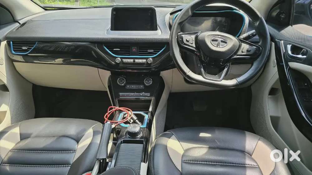 Tata Nexon Ev Xz + Single Owner New Battery Under Battery Warranty