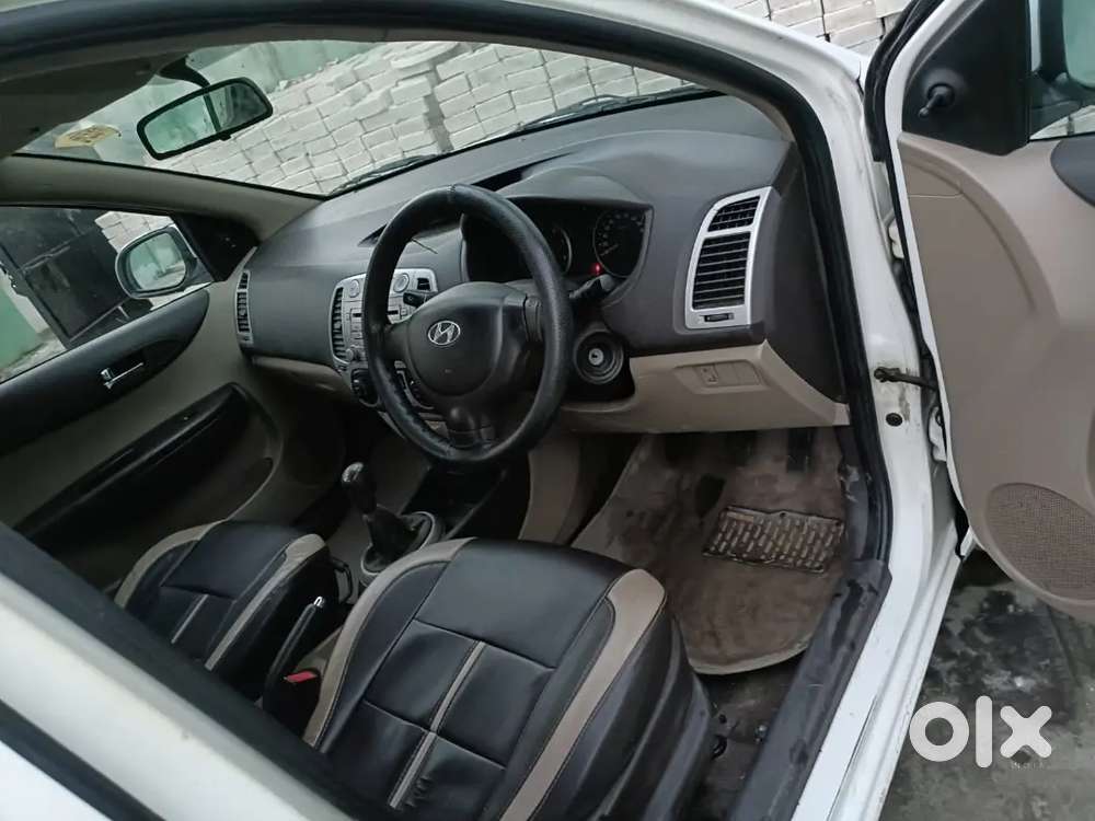 Hyundai I20 2011 Diesel 165000 Km Driven