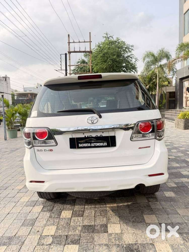 Toyota Fortuner 3.0 4x2 Automatic, 2015, Diesel