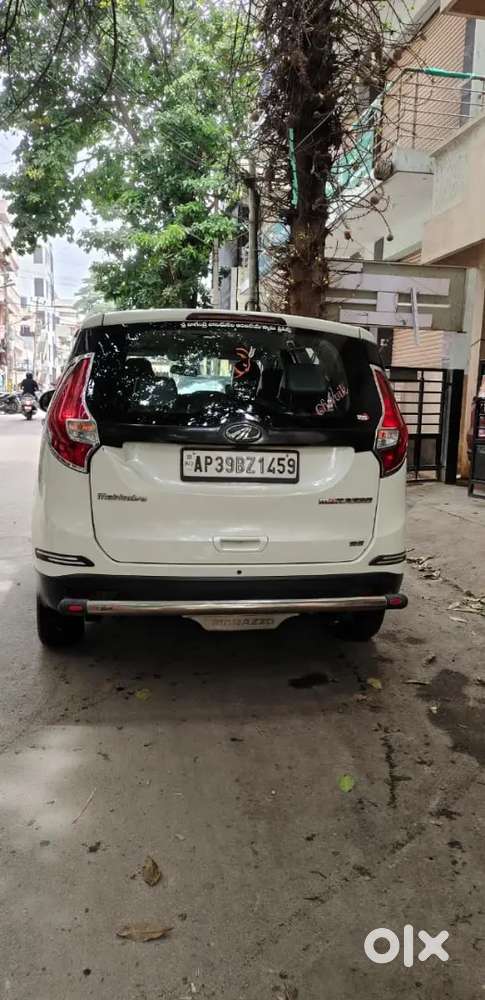 Mahindra Marazzo Diesel 2019