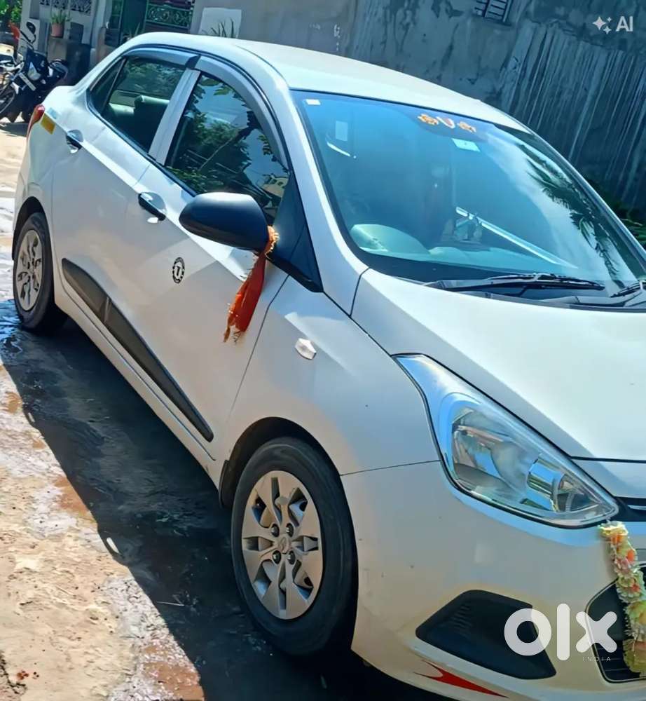 Hyundai Xcent Diesel Base 2016