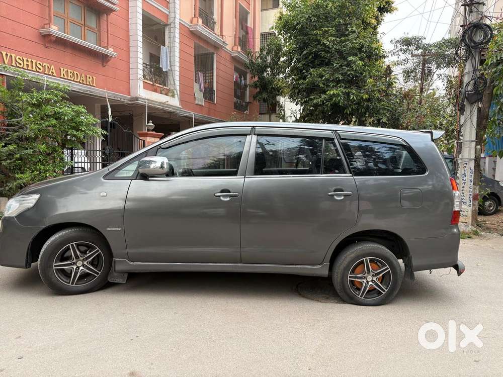 Toyota Innova 2.5 G (diesel) 7 Seater, 2013, Diesel