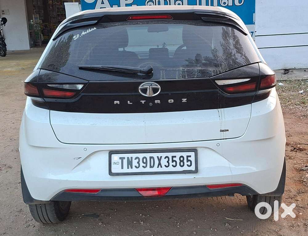 Tata Tiago 1.2 Soccer Edition Amt, 2022, Petrol