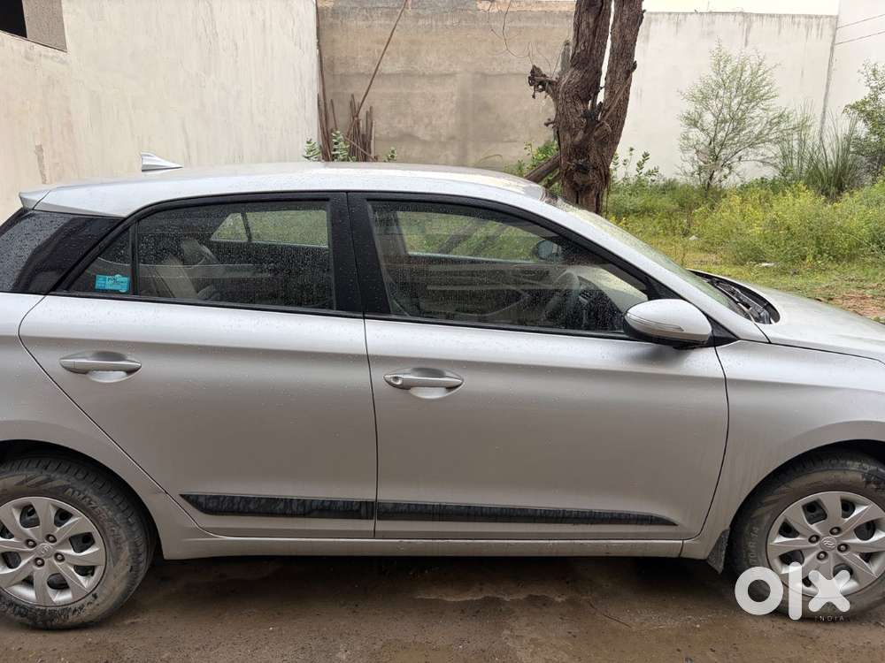 Hyundai Elite I20 2015 Very Well Maintained, 1st Owner