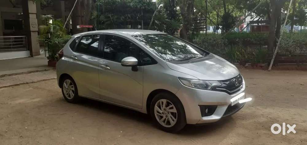 Honda Jazz Diesel Manual 2016 Km Driven