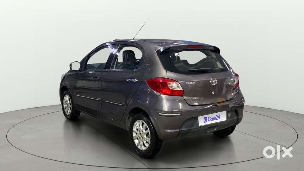 Tata Tiago 1.2 Revotron Xz, 2016, Petrol