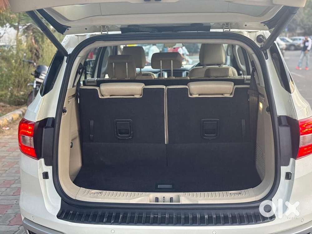 Ford Endeavour 2.2 Titanium At 4x2, 2020, Diesel