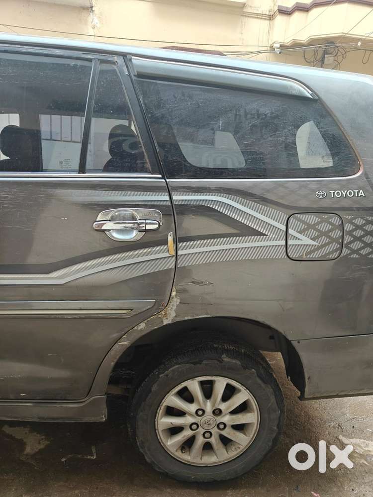 Toyota Innova Diesel Manual 2012