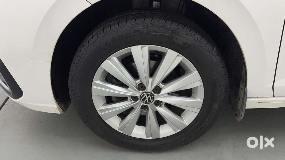 Volkswagen Virtus Highline Plus 1.0 Tsi At, 2022, Petrol