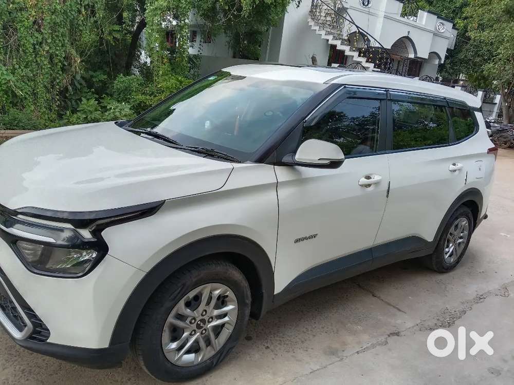 Kia Carens G1.5 2025