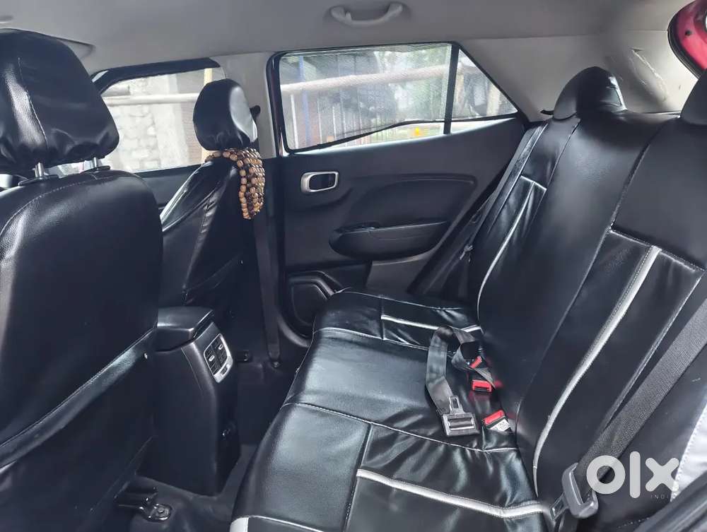 Hyundai Venue 2021 Petrol 50000 Km Driven