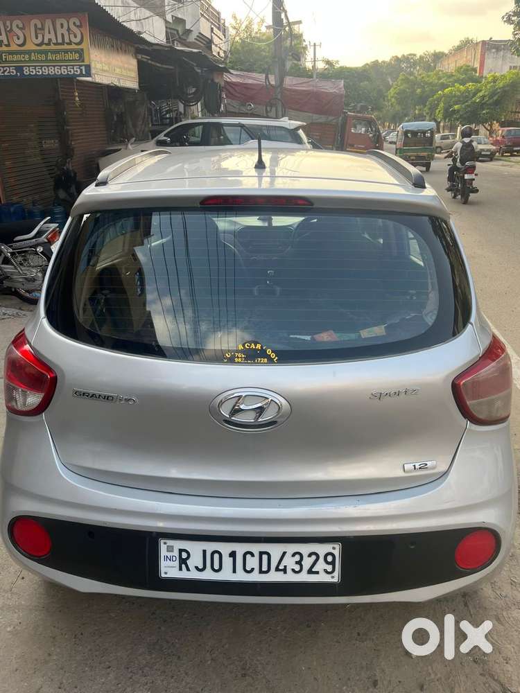 Hyundai Grand I10 1.2 Kappa Sportz Dual Tone, 2018, Cng & Hybrids