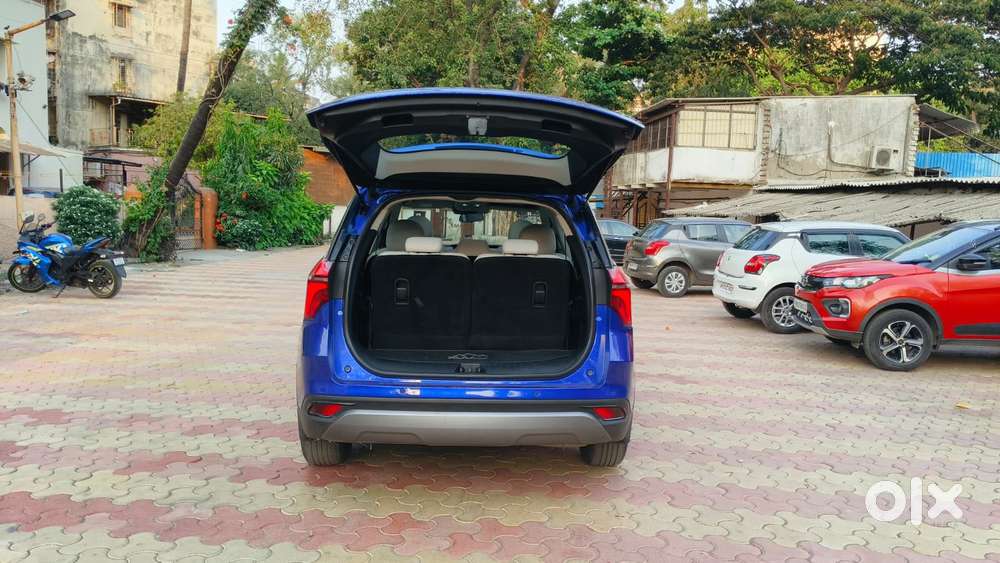 Mahindra Xuv700 2.0 Ax 7 Petrol At Luxury Pack Str, 2022, Petrol