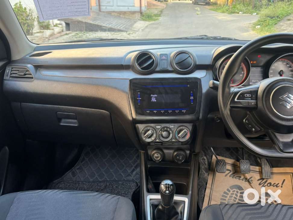 Maruti Suzuki Swift Vxi + Manual, 2021, Petrol