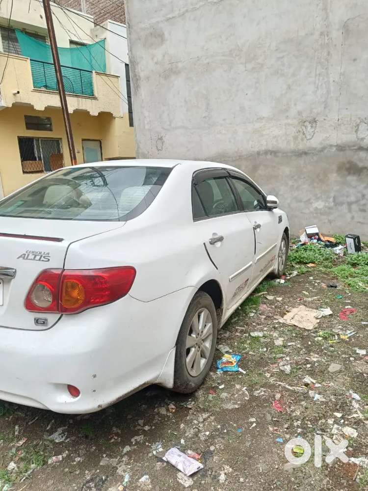 Toyota Corolla Altis 2011 Diesel Manual