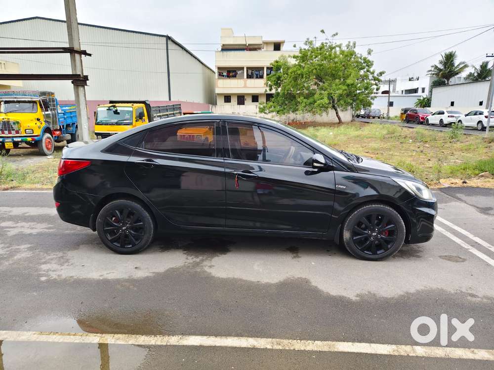 Hyundai Verna Fluidic 1.6 Crdi Sx, 2015, Diesel