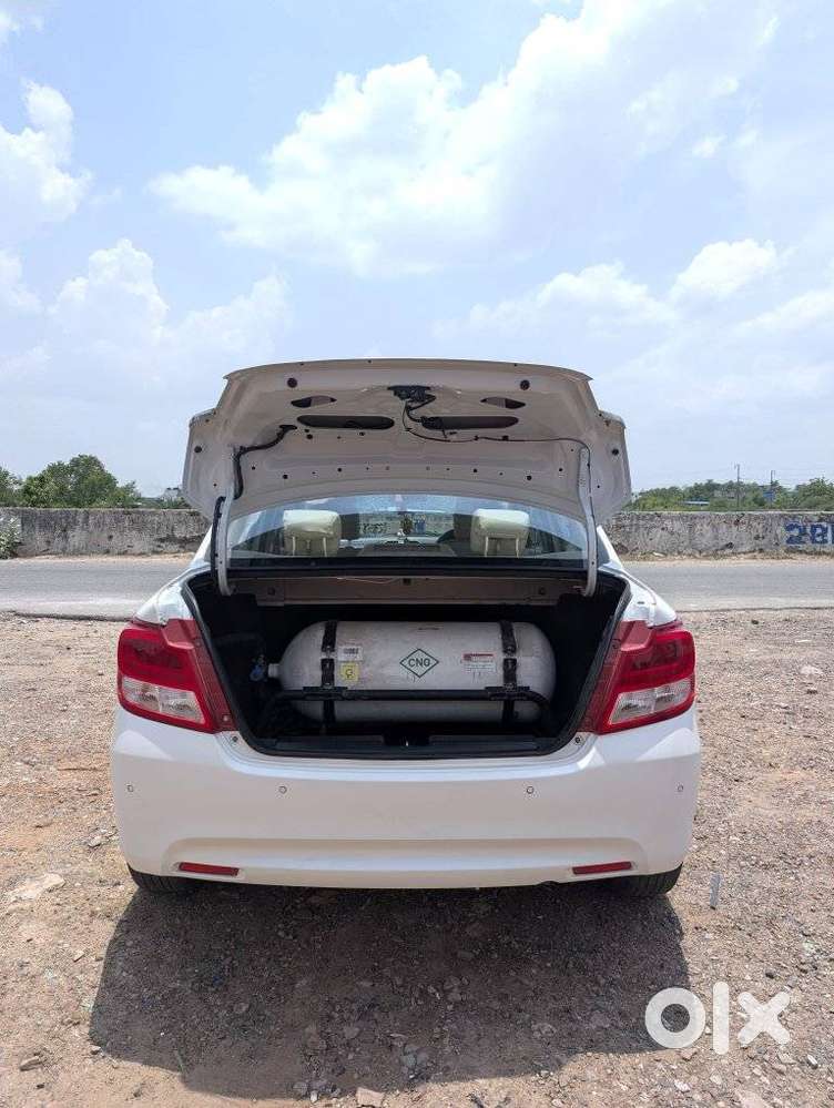 Maruti Suzuki Swift Dzire 1.3 Vxi, 2022, Cng & Hybrids