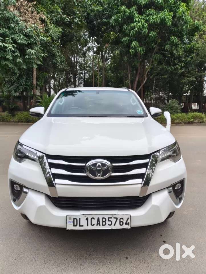 Toyota Fortuner 4x2 At 2.8 Diesel, 2019, Diesel