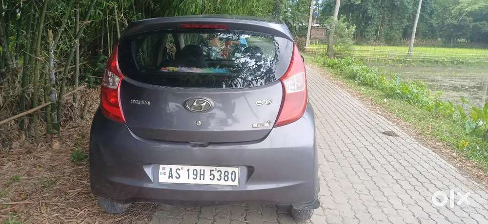 Hyundai Eon Plus 2016 Variant