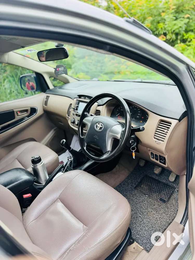 Toyota Innova 2015 Diesel 157000 Km Driven