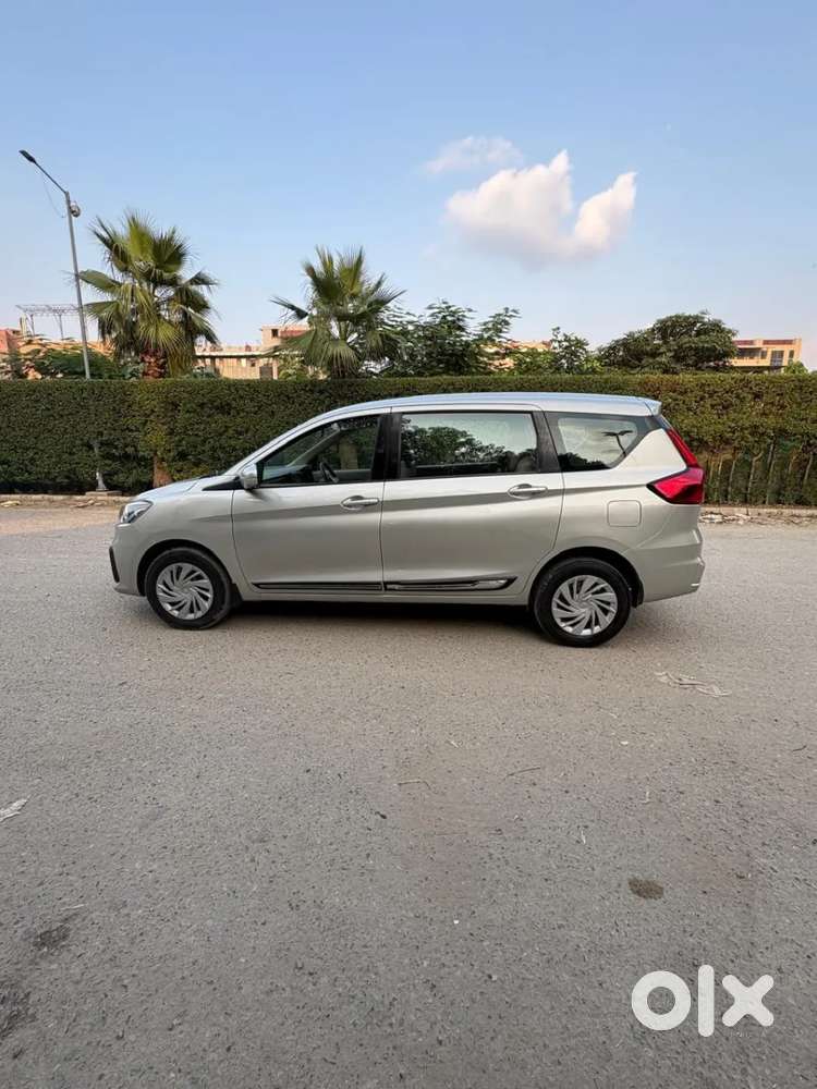 Maruti Suzuki Ertiga 1.5 Vxi, 2021, Petrol