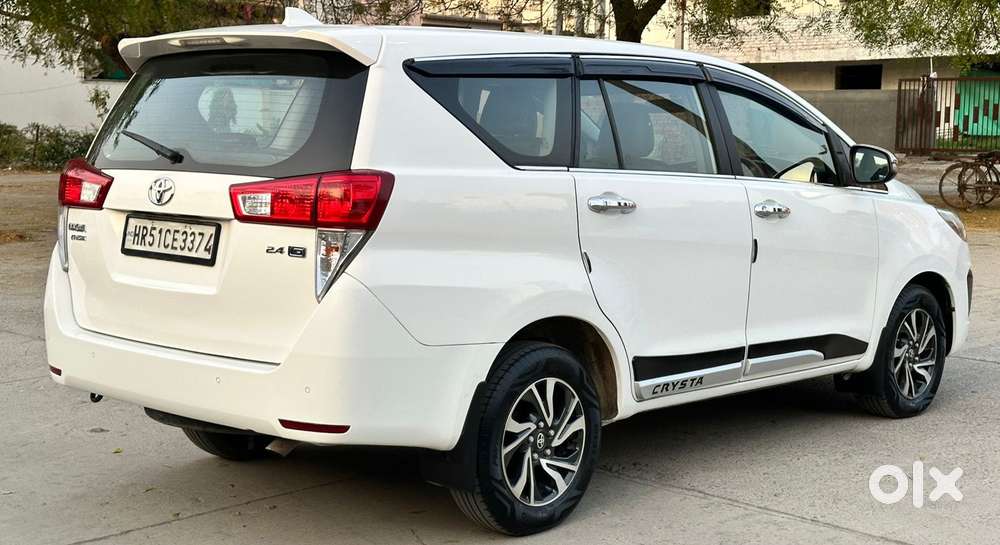 Toyota Innova Crysta [2020-ongoing] 2.4 Gx At 7 Str, 2021, Diesel