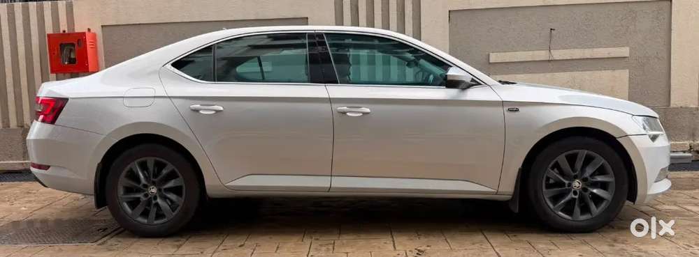 Skoda Superb L&k 2017 Diesel Automatic