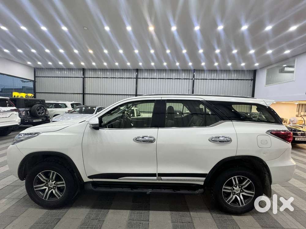 Toyota Fortuner 3.0 4x2 Automatic, 2019, Diesel