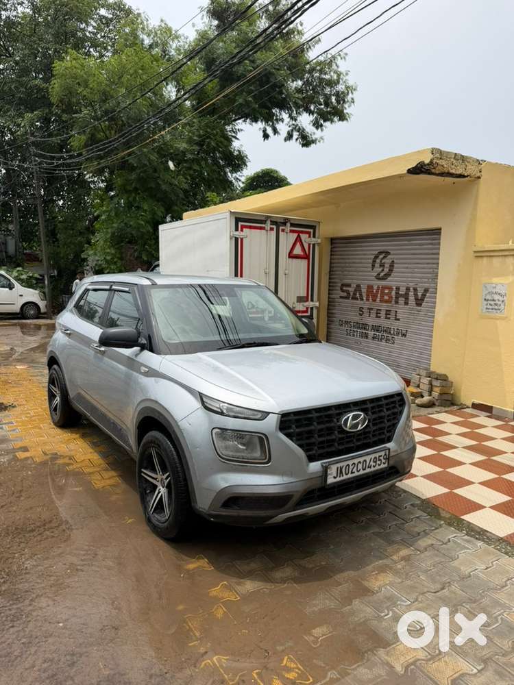 Hyundai Venue Diesel Manual 2020