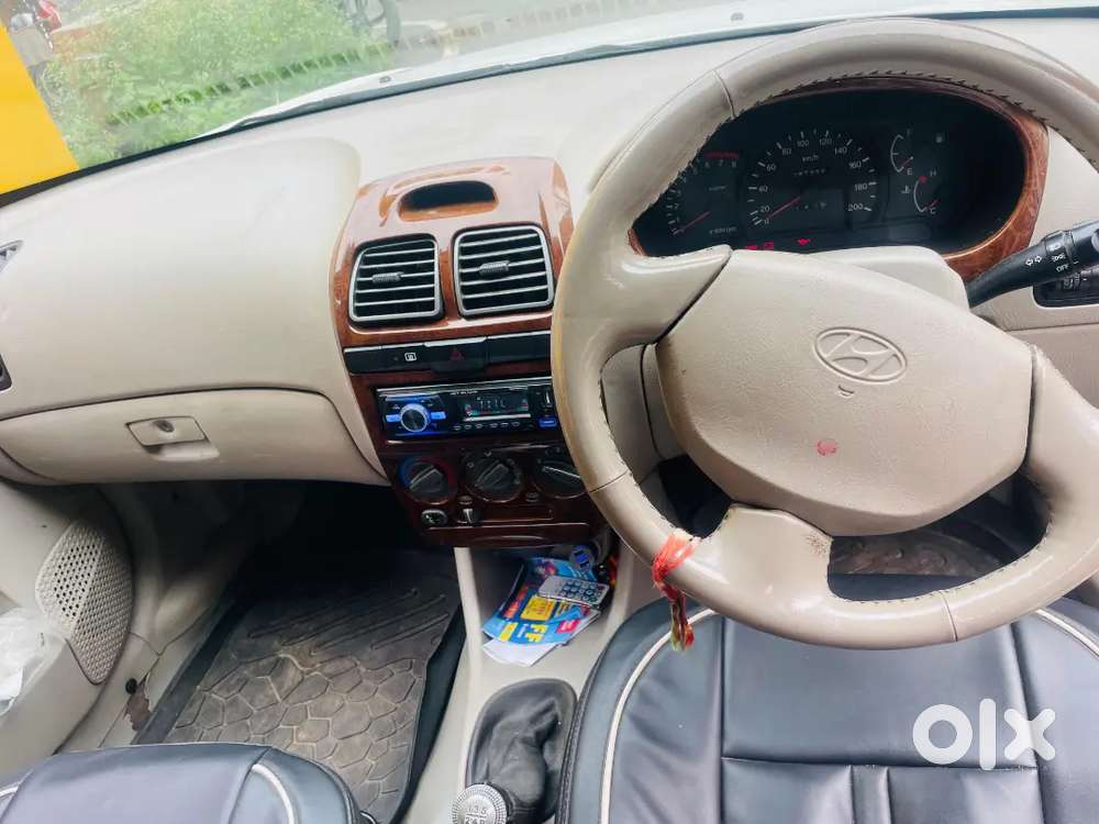 Hyundai Accent Hatchback 2010 Lpg 90000 Km Driven