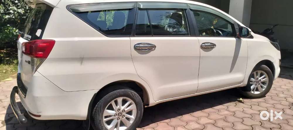 Toyota Innova Crysta 2019 Variant