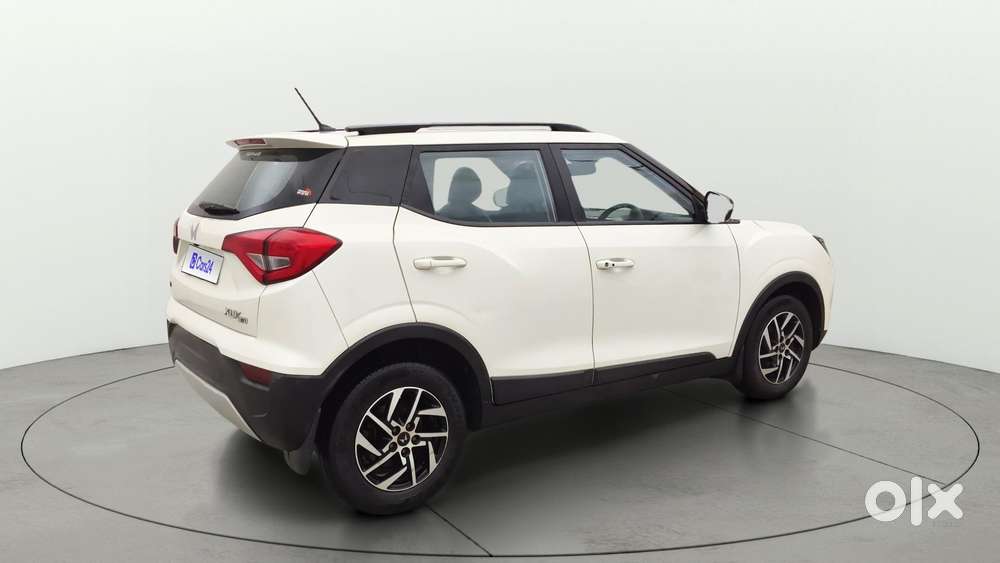 Mahindra Xuv300 W8 Option, 2023, Petrol