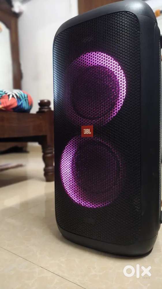 JBL PartyBox 100 Speaker (Good As New)