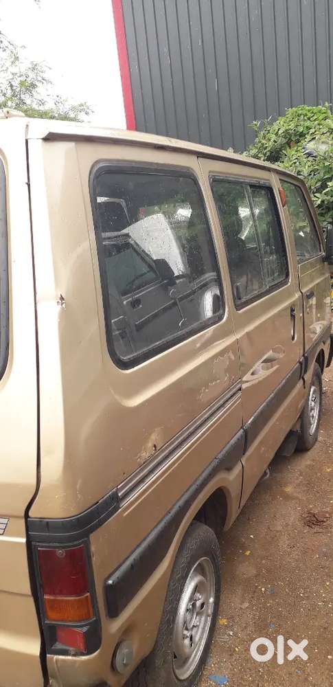 Maruti  Omni 2000