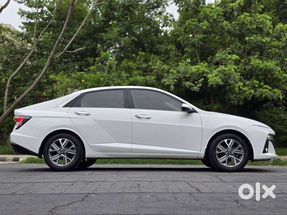 Hyundai Verna Sx 1.5 Petrol Ivt, 2023, Petrol
