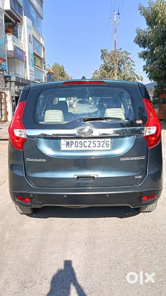 Mahindra Marazzo M8, 2018, Diesel