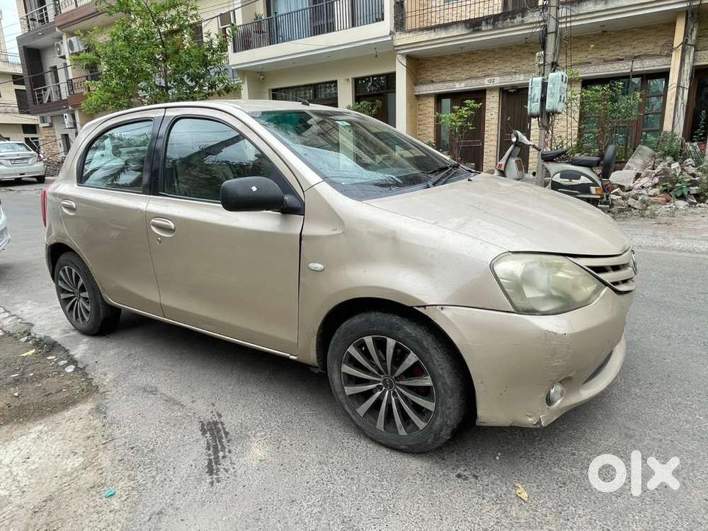Toyota Etios Liva 2011